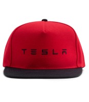 Бейсболка Tesla красная